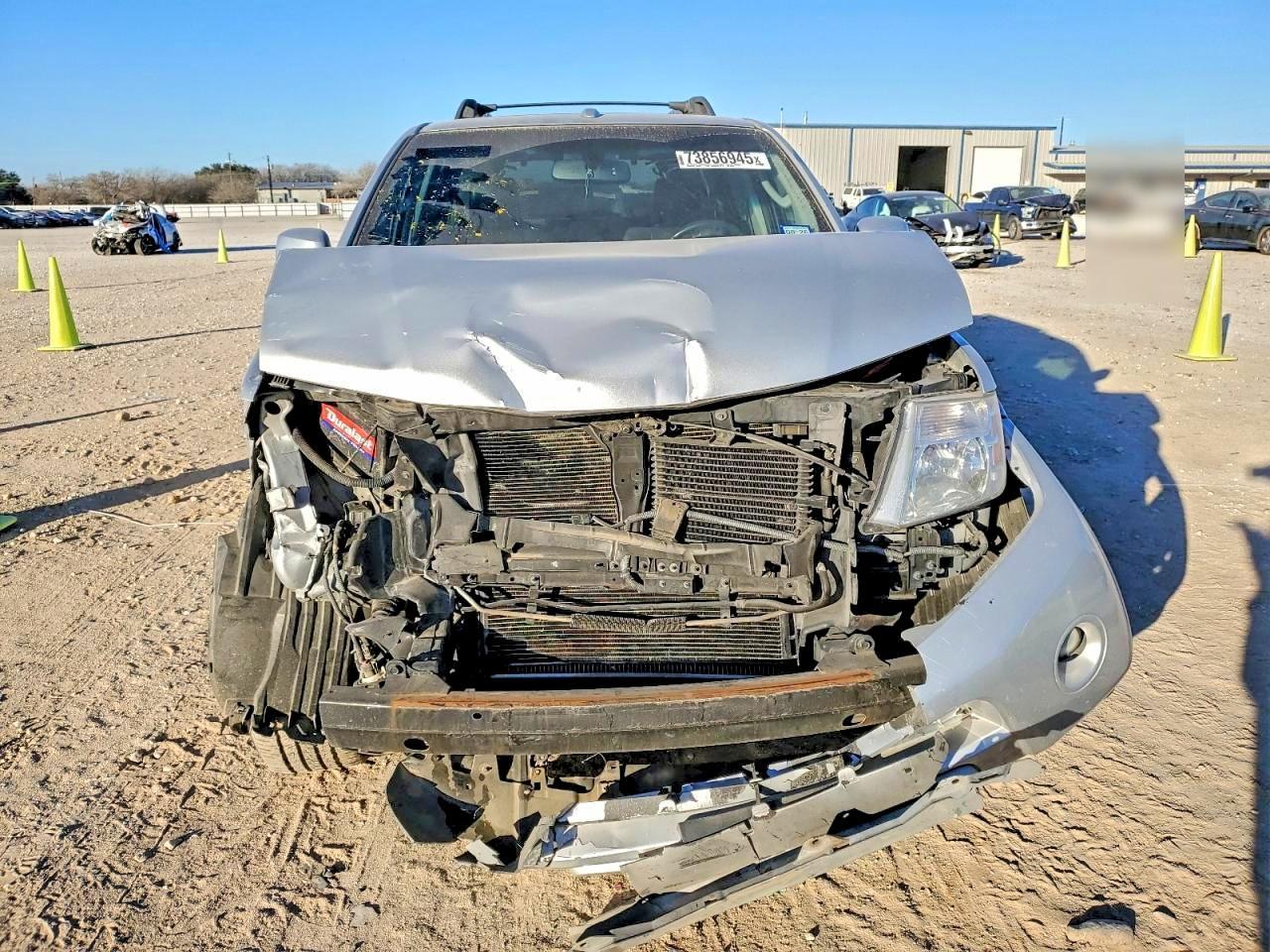 2011 Nissan Pathfinder S - Фото 5