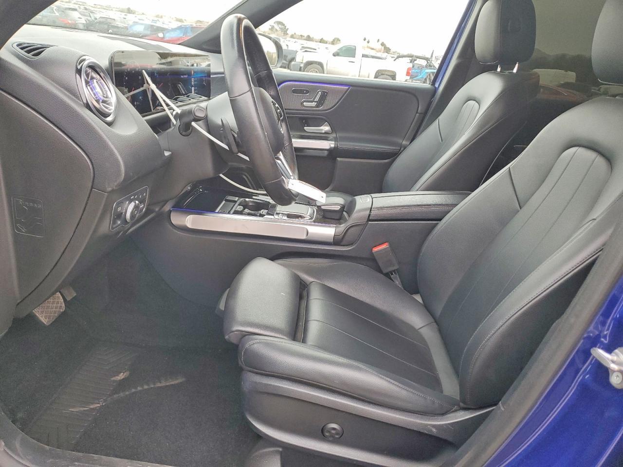 2020 Mercedes-Benz Glb 250 - Image 7