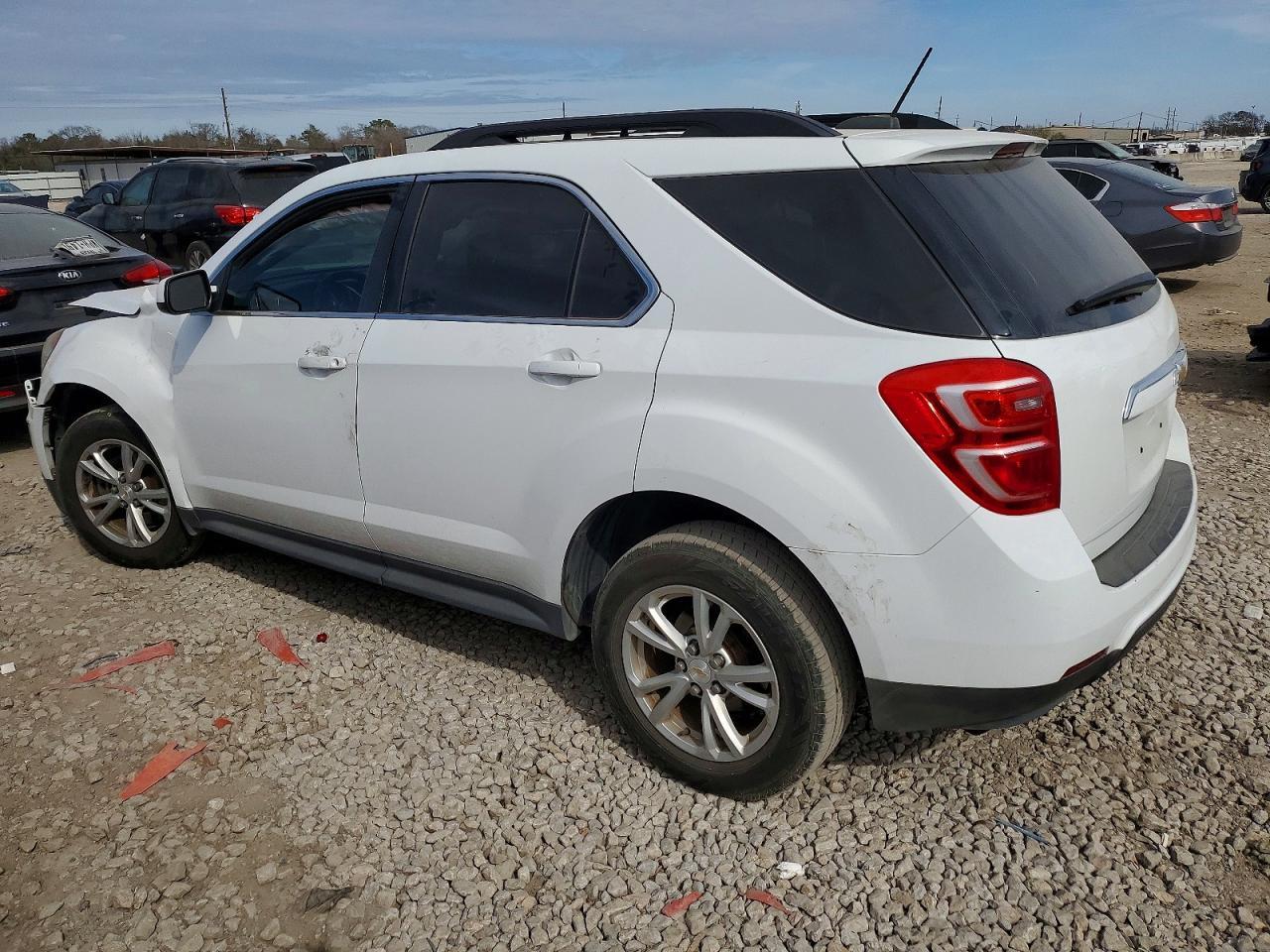 2016 Chevrolet Equinox Lt - Image 3