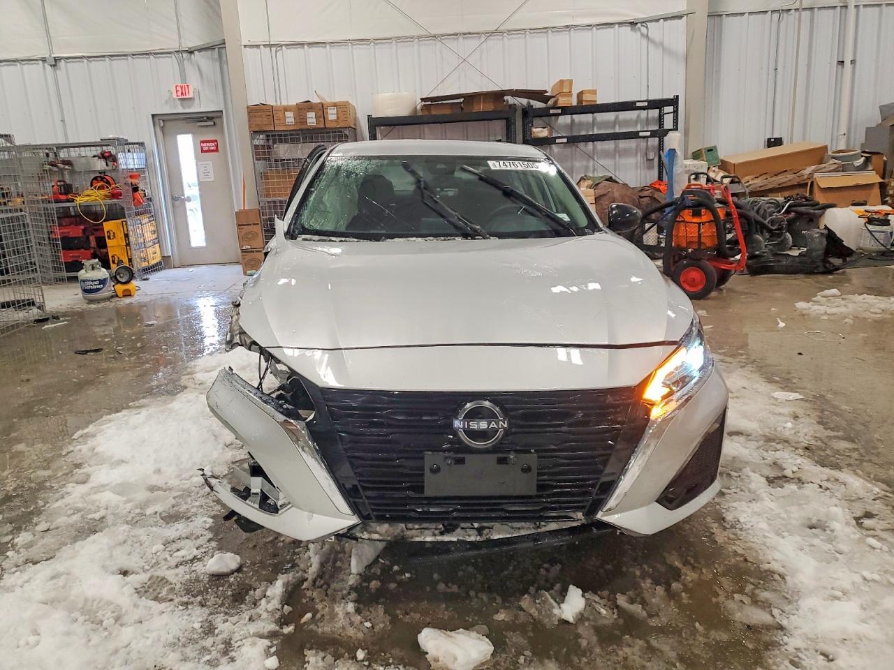 2024 Nissan Altima 2.5 Sv - Image 5