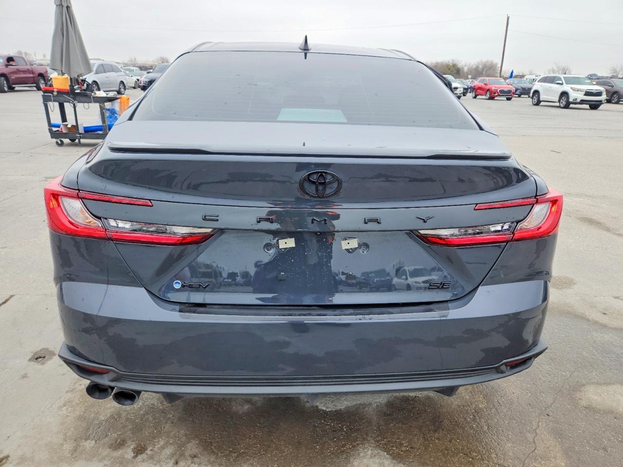 2025 Toyota Camry Se - Фото 6