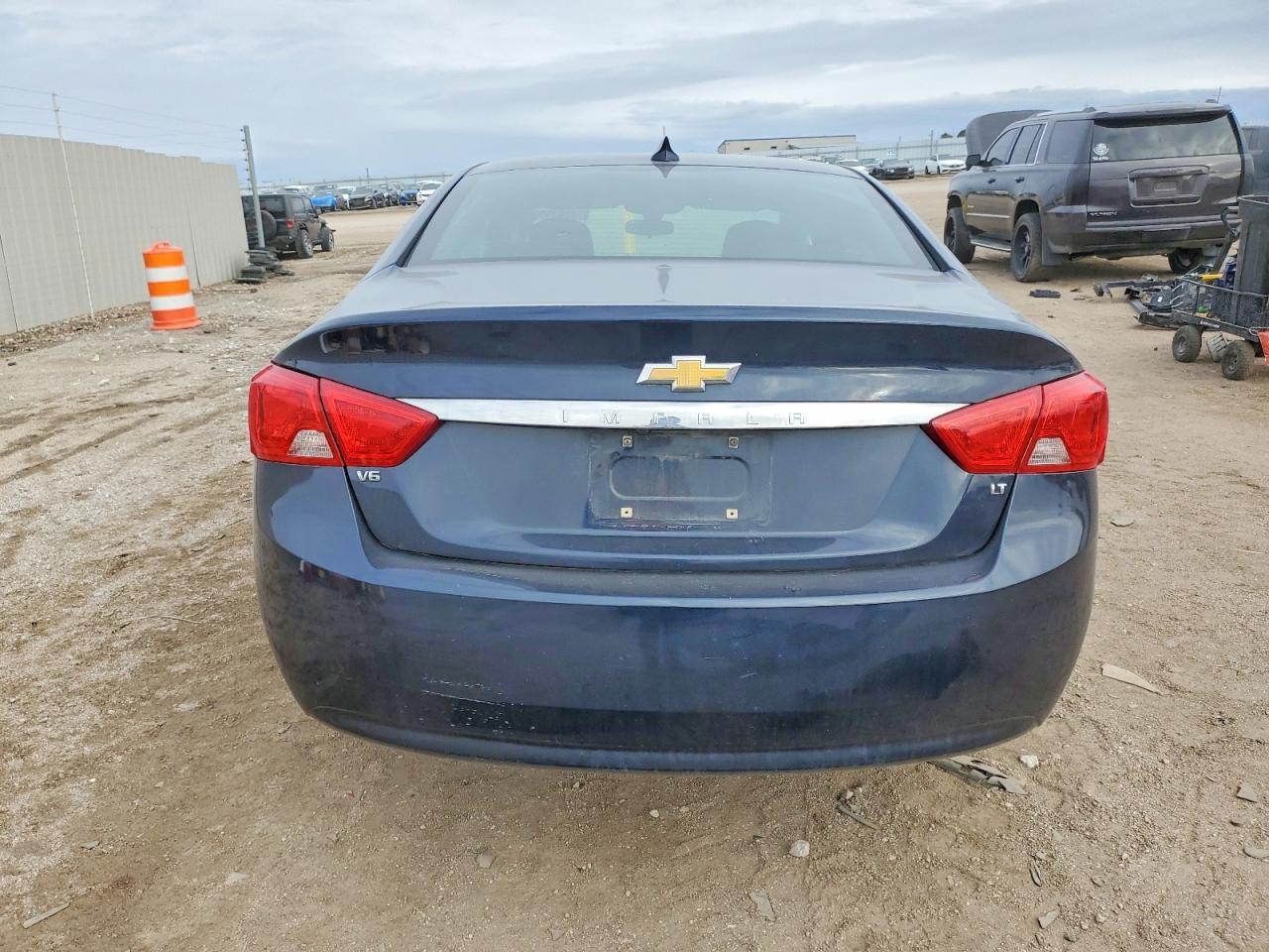 2019 Chevrolet Impala Lt - Image 6