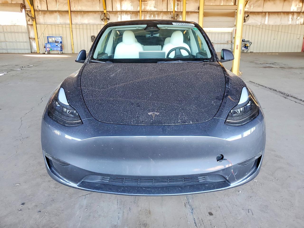 2023 Tesla Model Y - Image 5