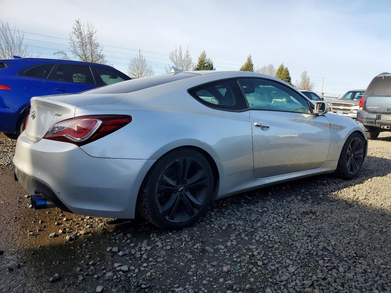 2013 Hyundai Genesis Coupe 2.0T - Фото 3