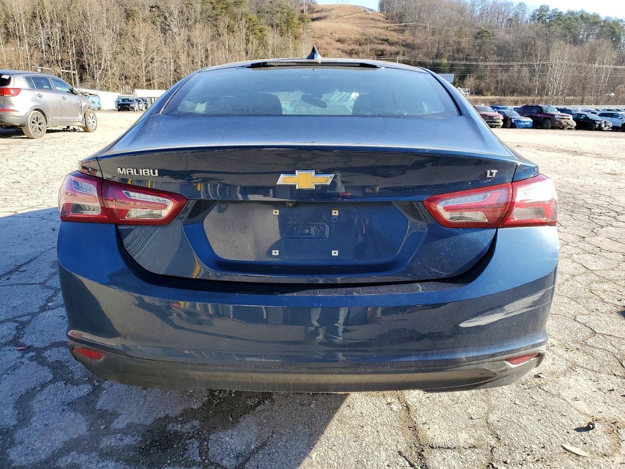 2021 Chevrolet Malibu Lt - Фото 6