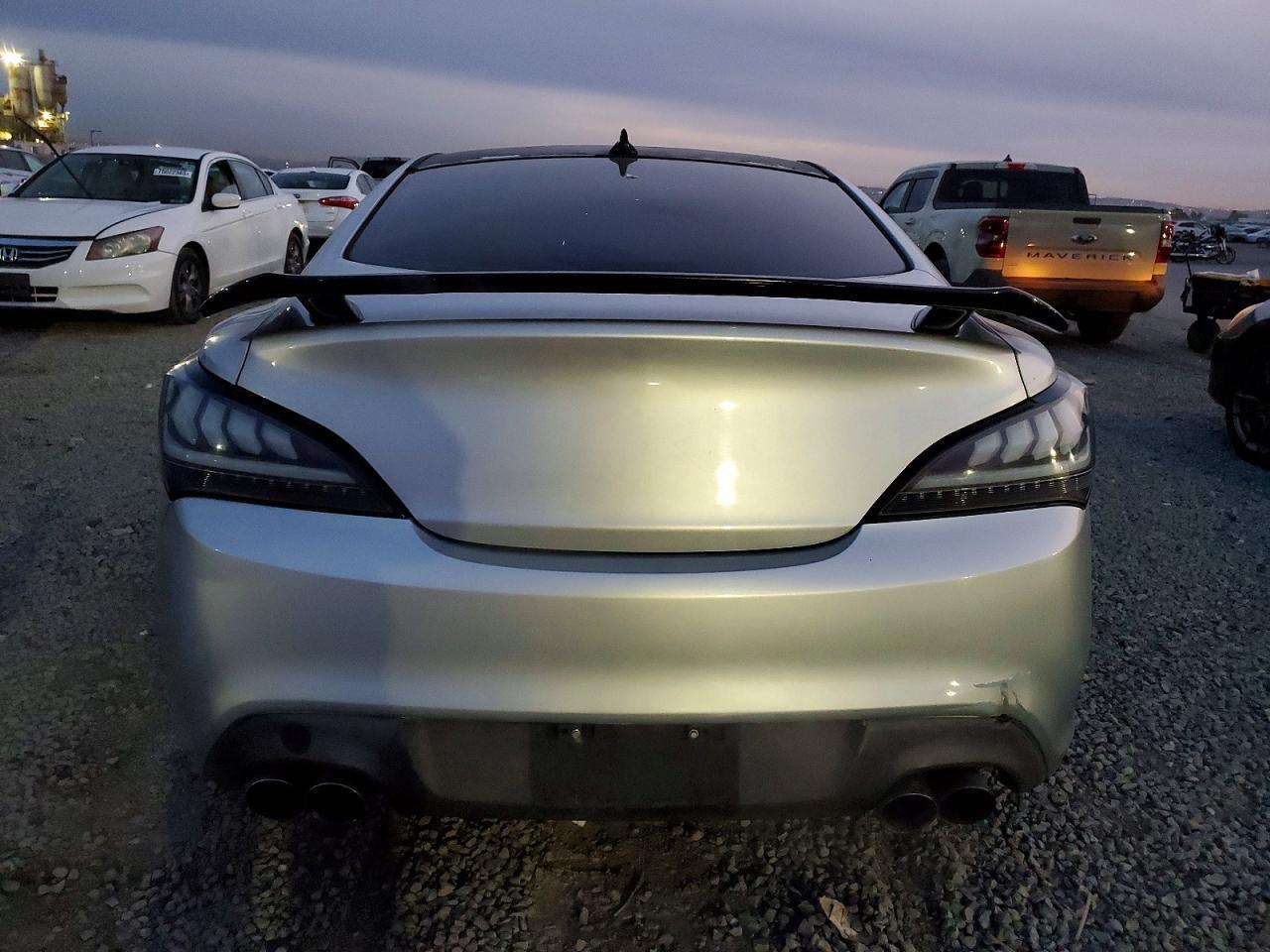 2013 Hyundai Genesis Coupe 3.8 Track - Фото 6