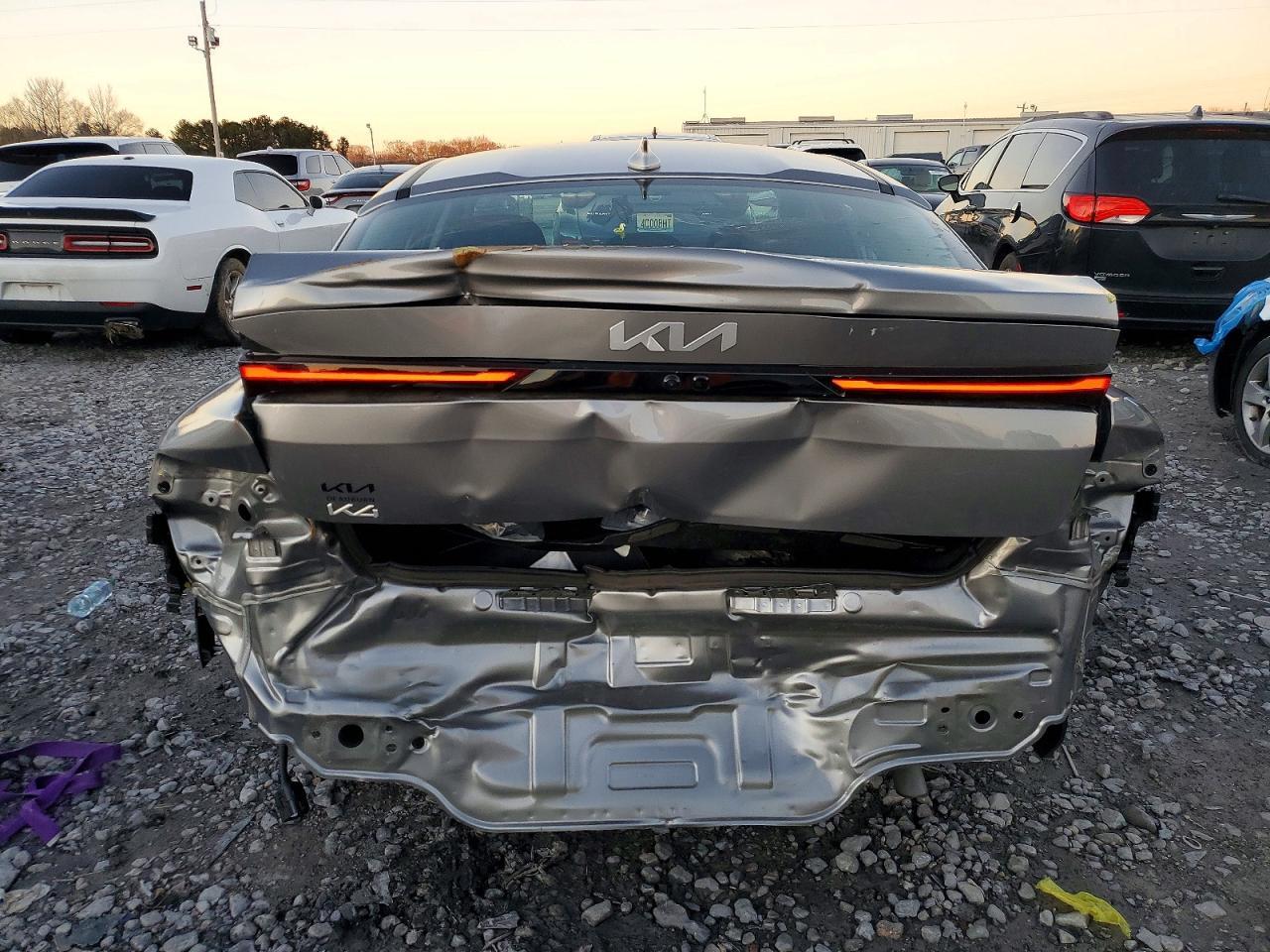 2025 Kia K4 Lx - Image 6