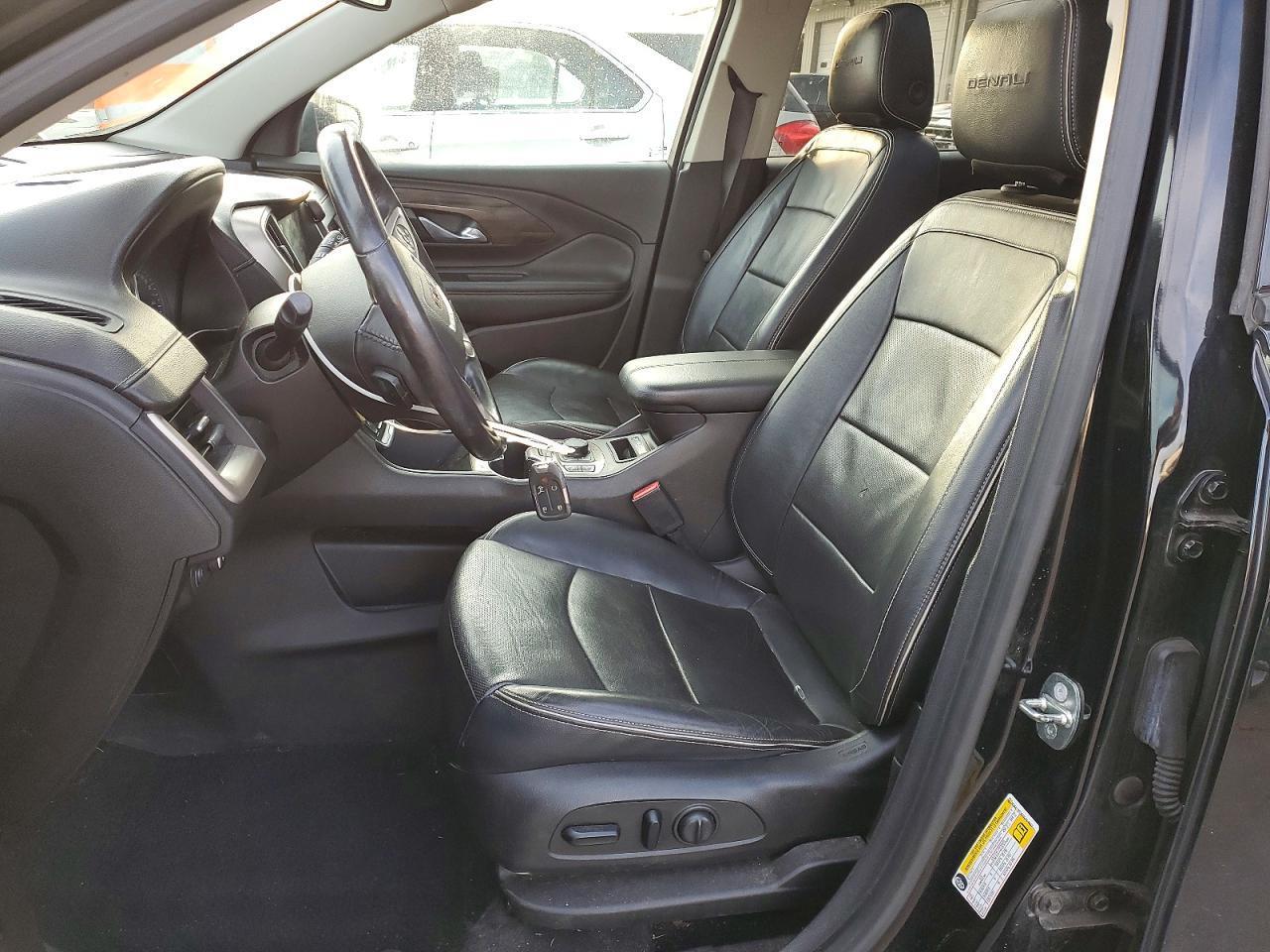 2018 GMC Terrain Denali - Image 7