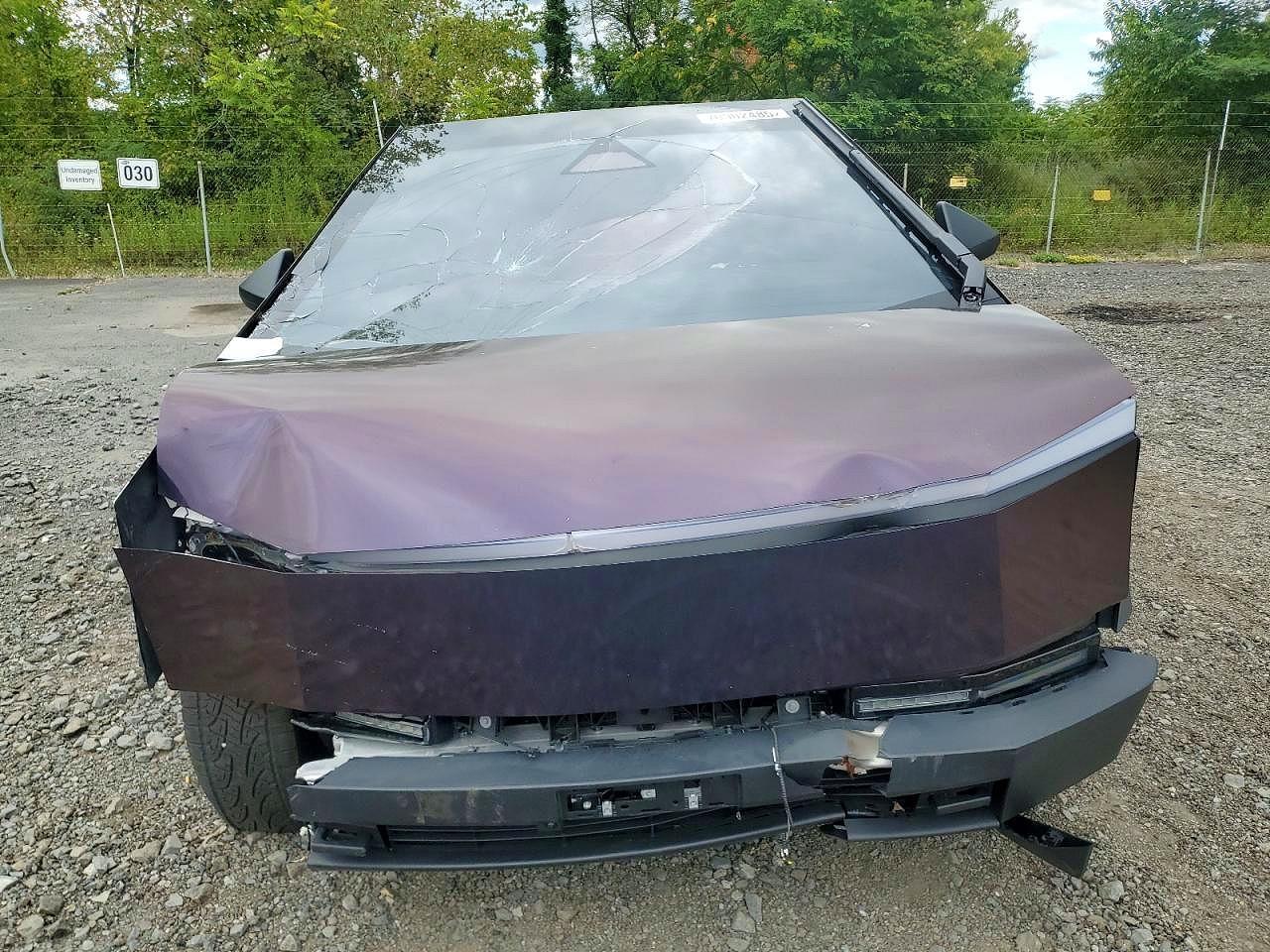 2024 Tesla Cybertruck - Image 5