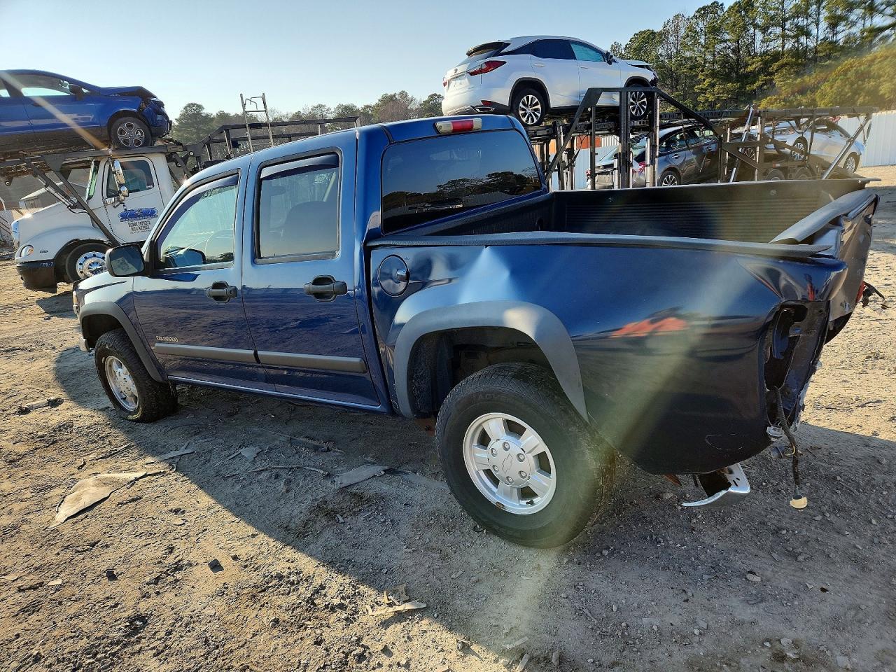 2005 Chev Colorado - Image 2