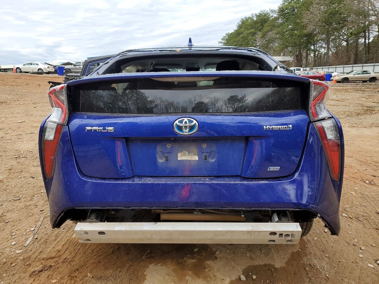 2016 Toyota Prius - Image 6