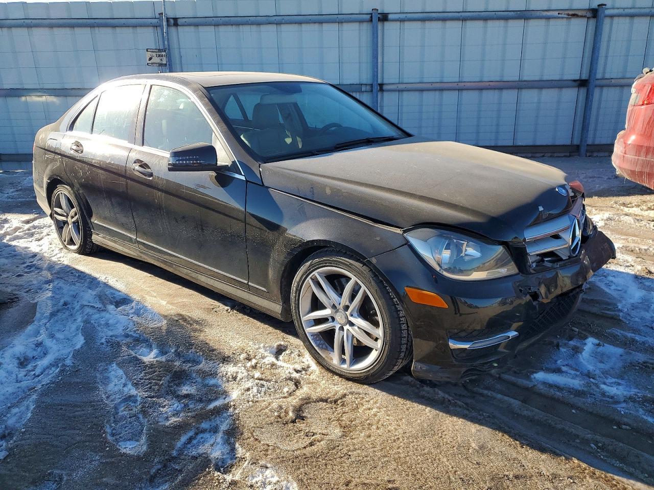2013 Mercedes-Benz C 300 4Matic - Фото 4