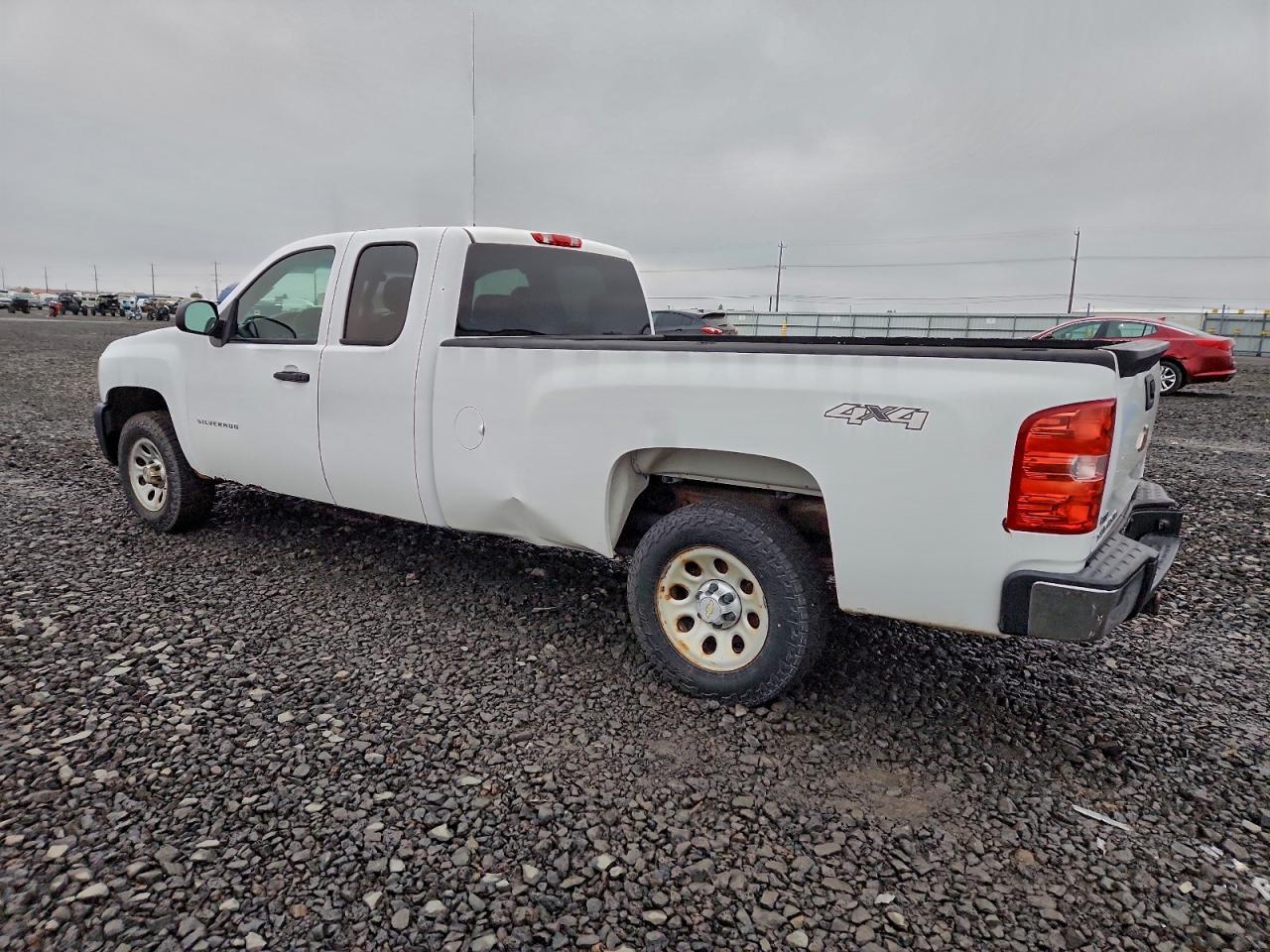 2012 Chevrolet Silverado K1500 - Image 2