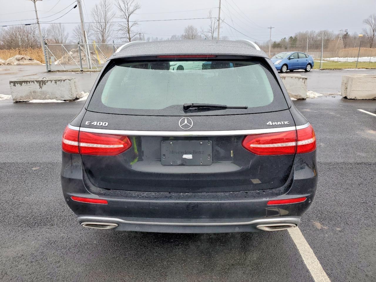 2018 Mercedes-Benz E 400 4Matic - Image 6