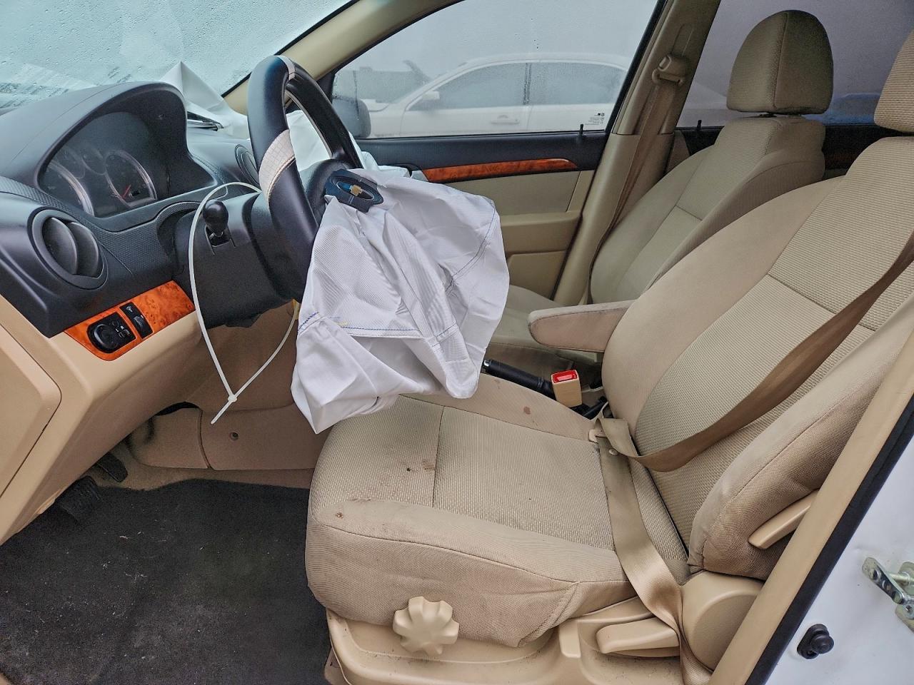 2011 Chevrolet Aveo Ls - Фото 7