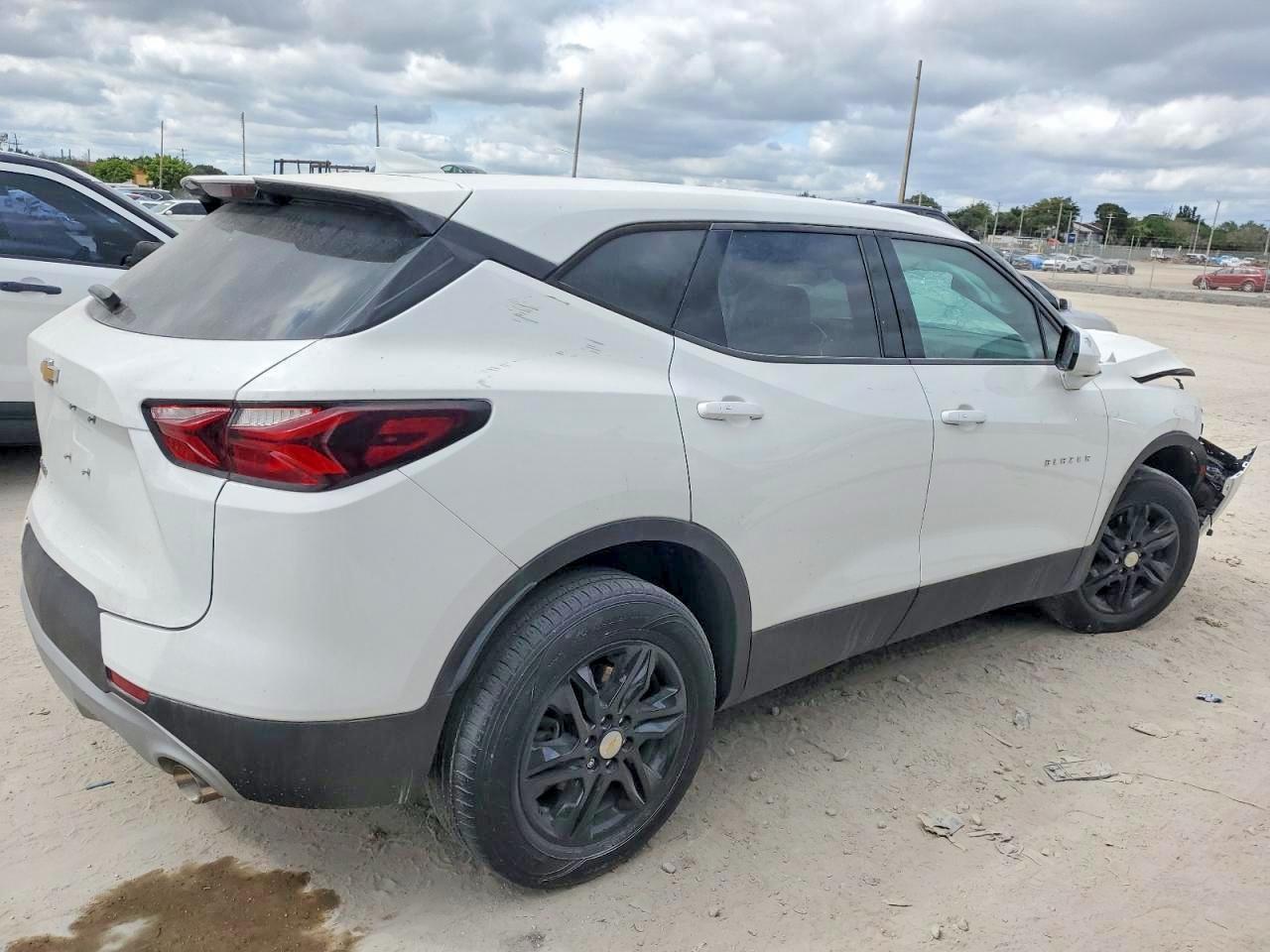 2021 Chevrolet Blazer 2Lt - Image 3