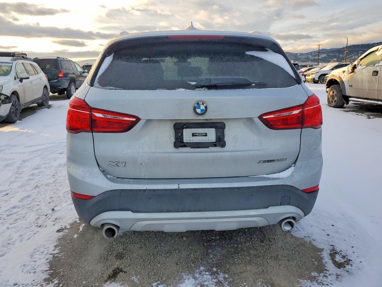 2020 BMW X1 xDrive28I - Фото 6