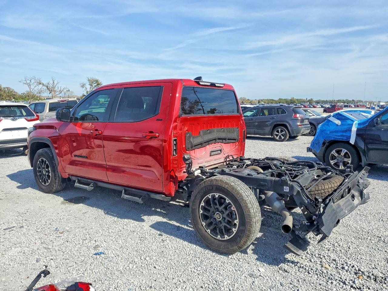 2024 Toyota Tundra Crewmax Sr - Фото 2
