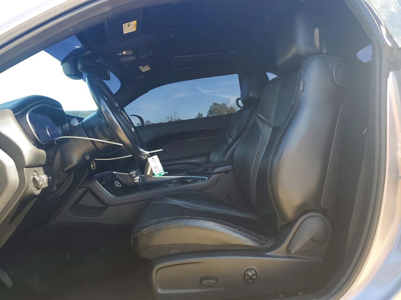 2018 Dodge Challenger Sxt - Image 7