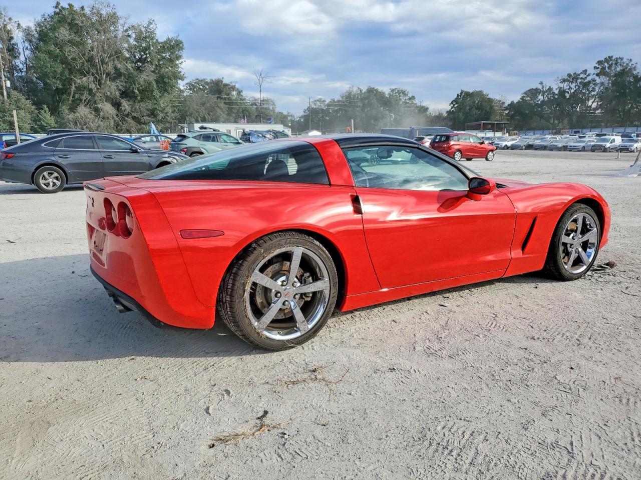 2010 Chevrolet Corvette - Фото 3