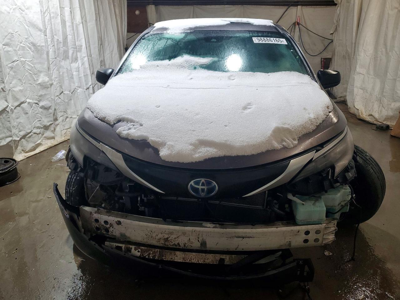 2022 Toyota Sienna Xse - Image 5