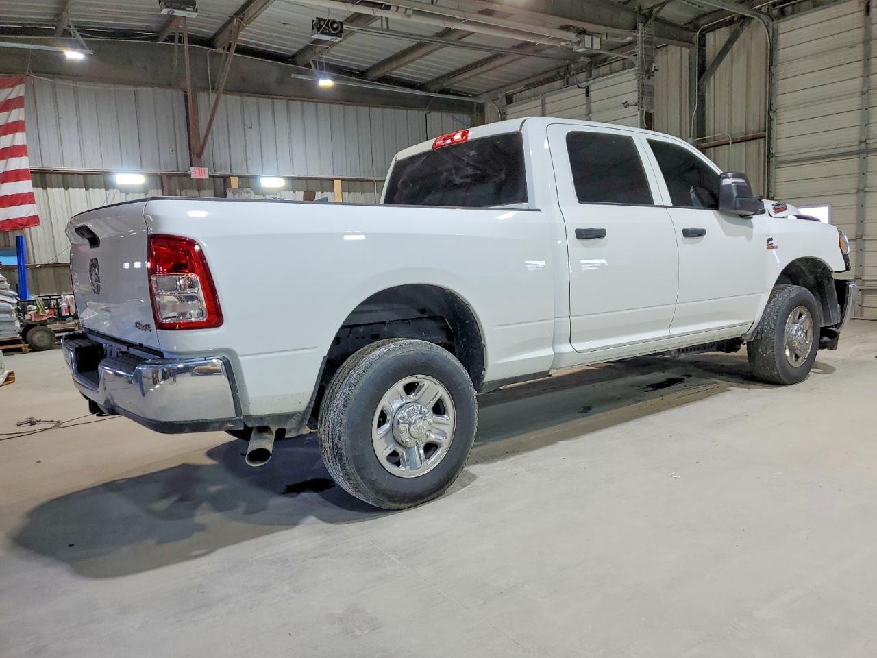 2024 Ram 2500 Tradesman - Фото 3