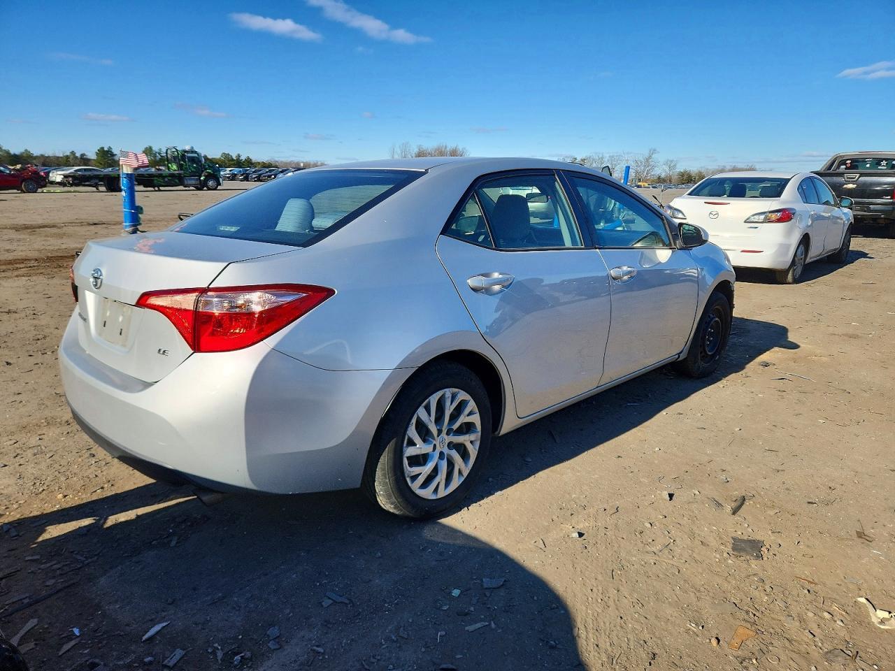 2018 Toyota Corolla L - Image 3