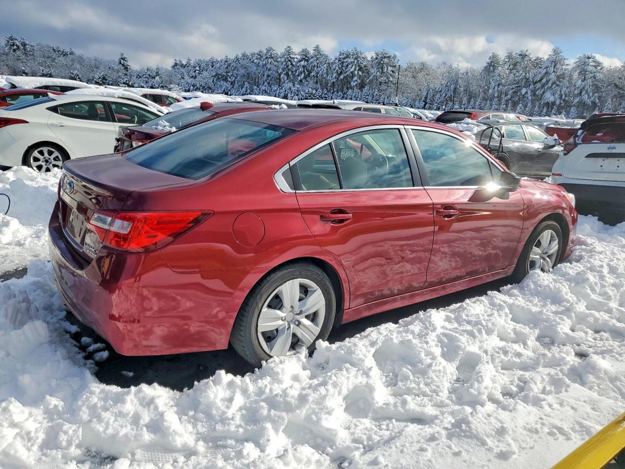 2016 Subaru Legacy 2.5I - Фото 3