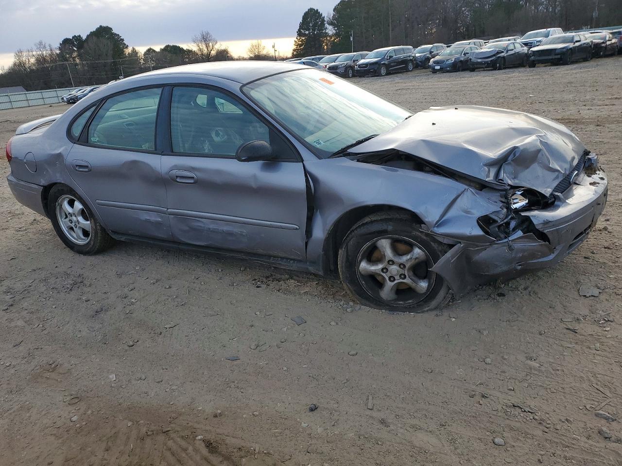 2006 Ford Taurus Se - Image 4