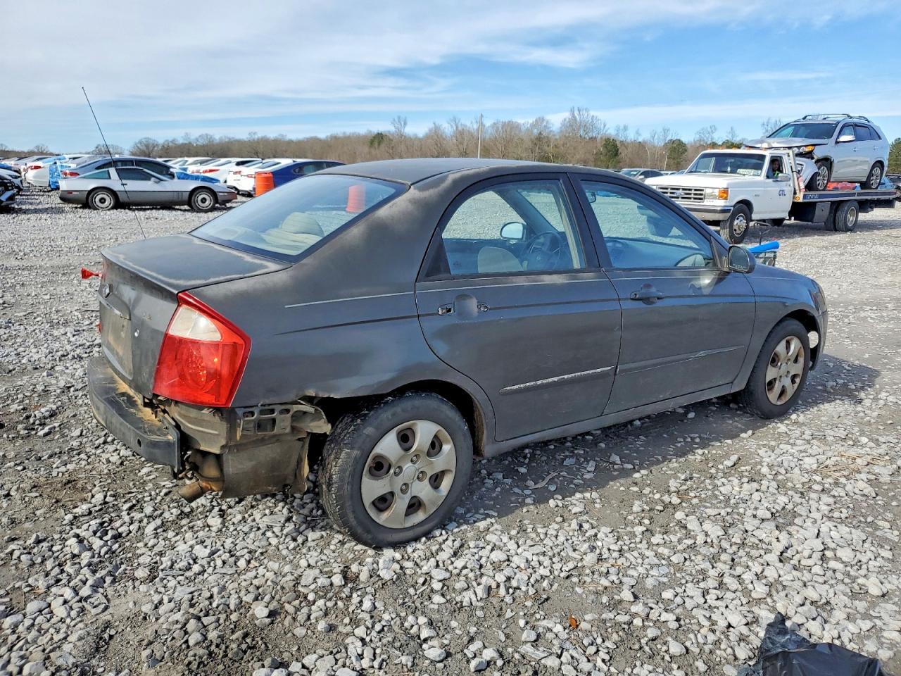 2005 Kia Spectra Lx - Image 3