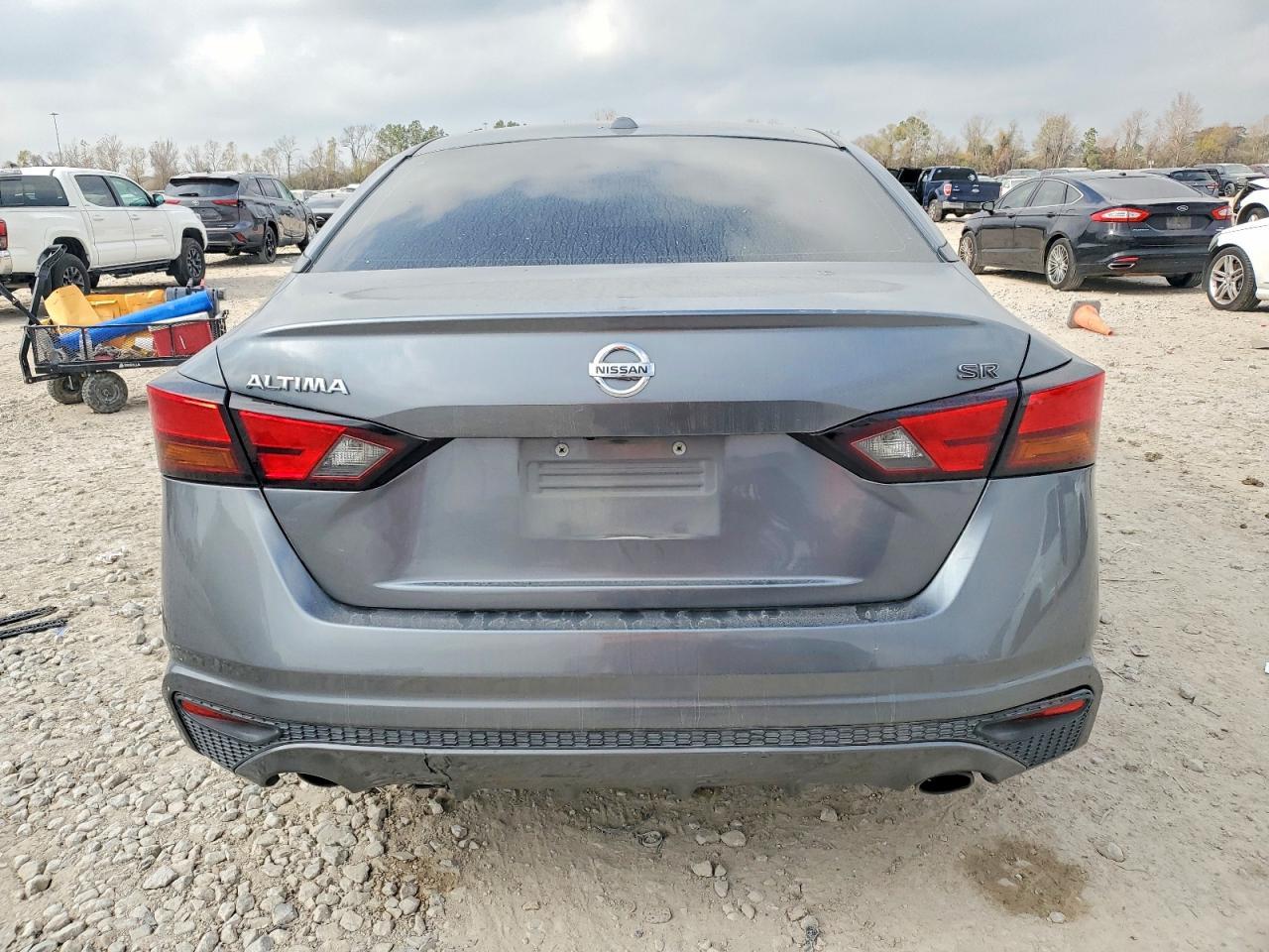 2019 Nissan Altima Sr - Фото 6