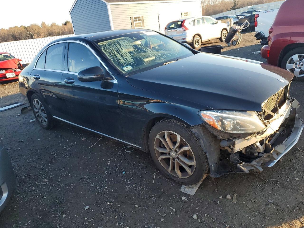 2016 Mercedes-Benz C 300 4Matic - Image 4