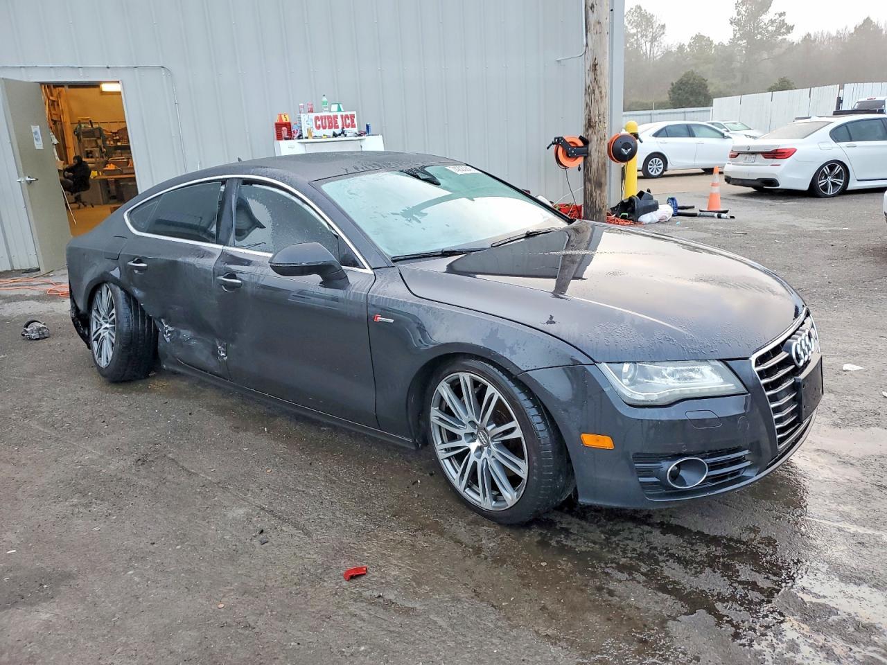 2013 Audi A7 Premium Plus - Фото 4