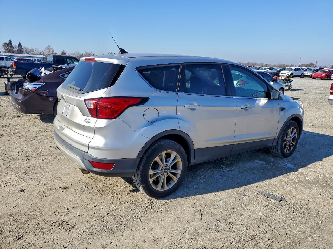 2019 Ford Escape Se - Image 3