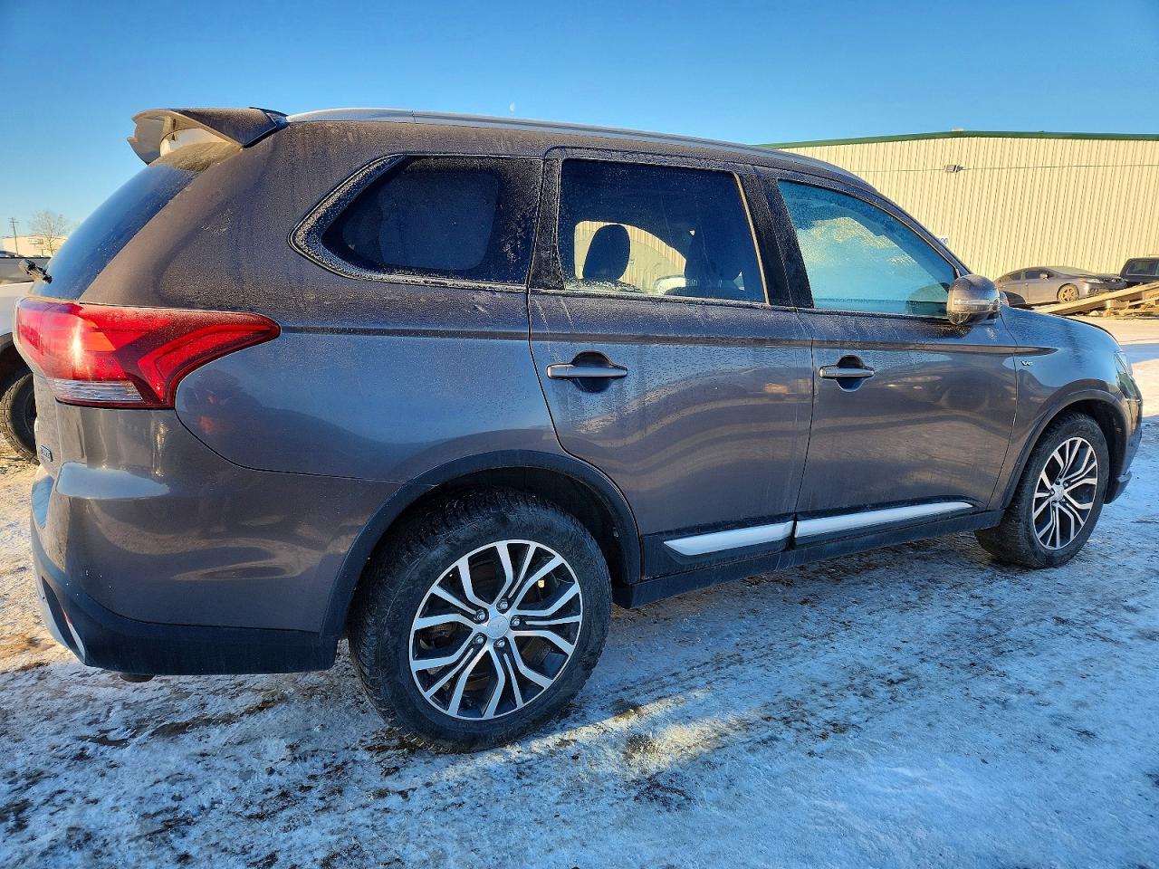 2020 Mitsubishi Outlander Se - Фото 3