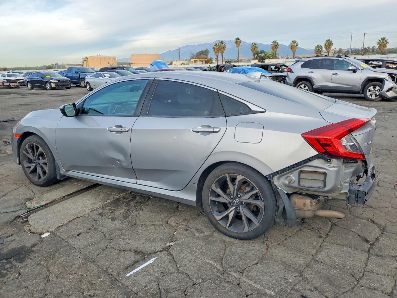 2016 Honda Civic Ex - Фото 2