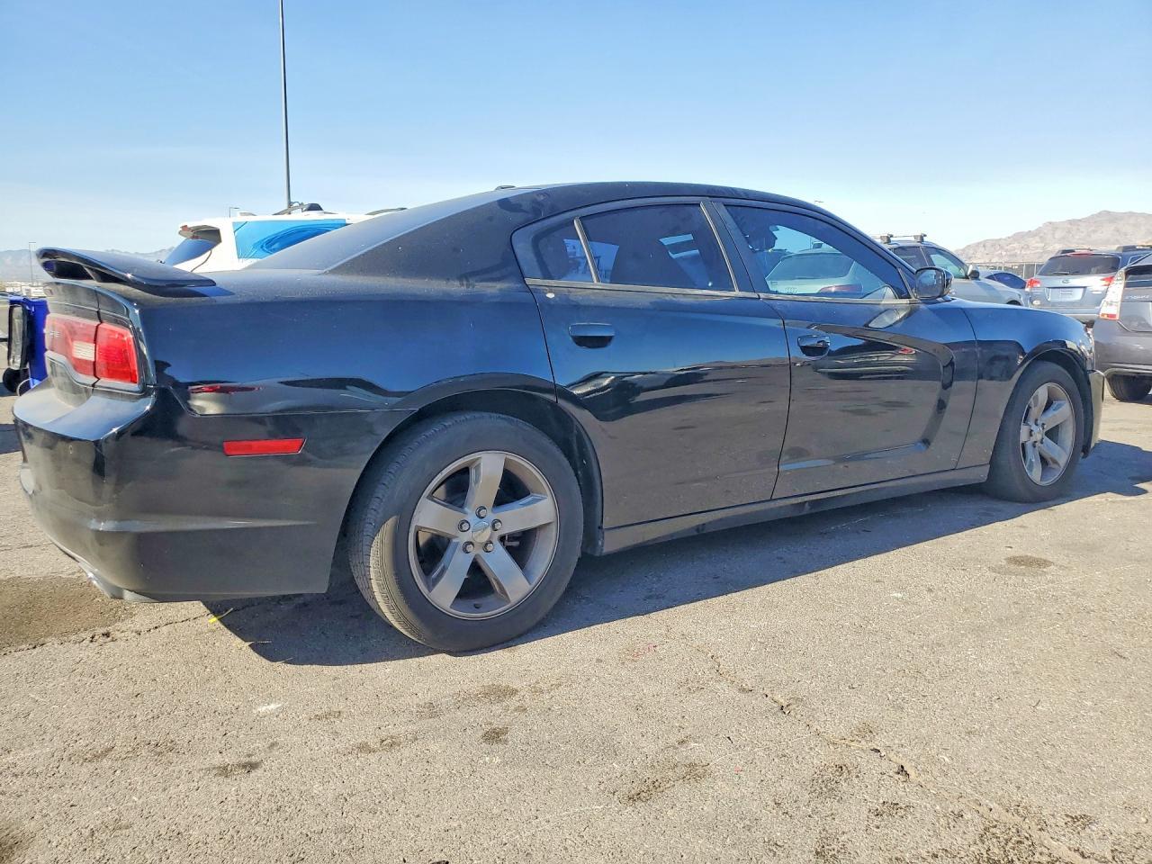 2012 Dodge Charger Sxt - Фото 3
