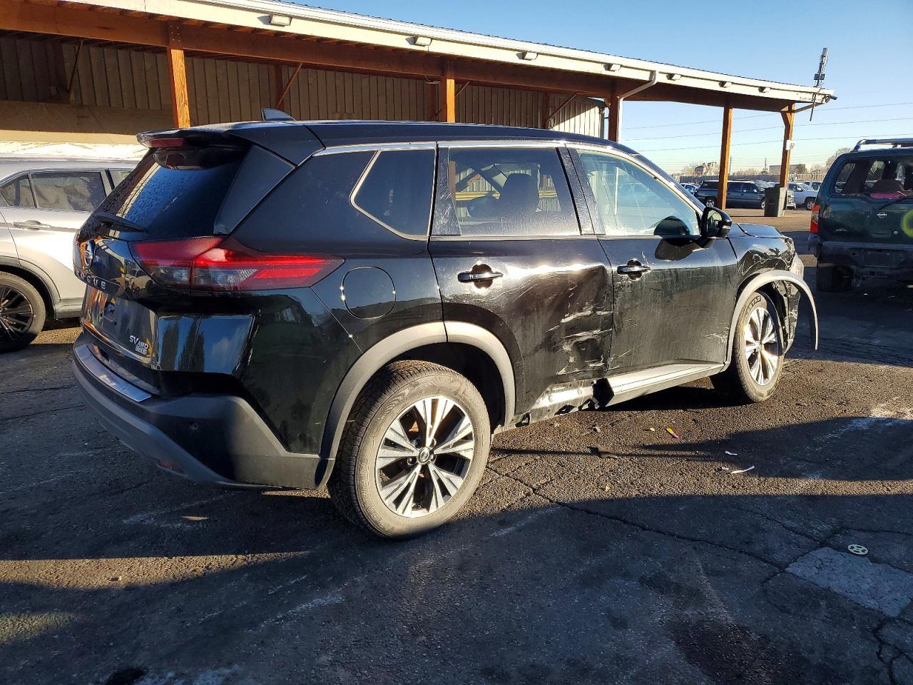2021 Nissan Rogue Sv - Image 3