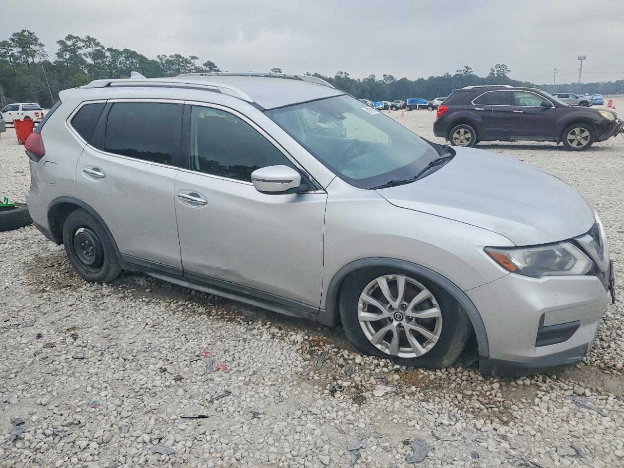 2020 Niss Rogue Sv - Фото 4