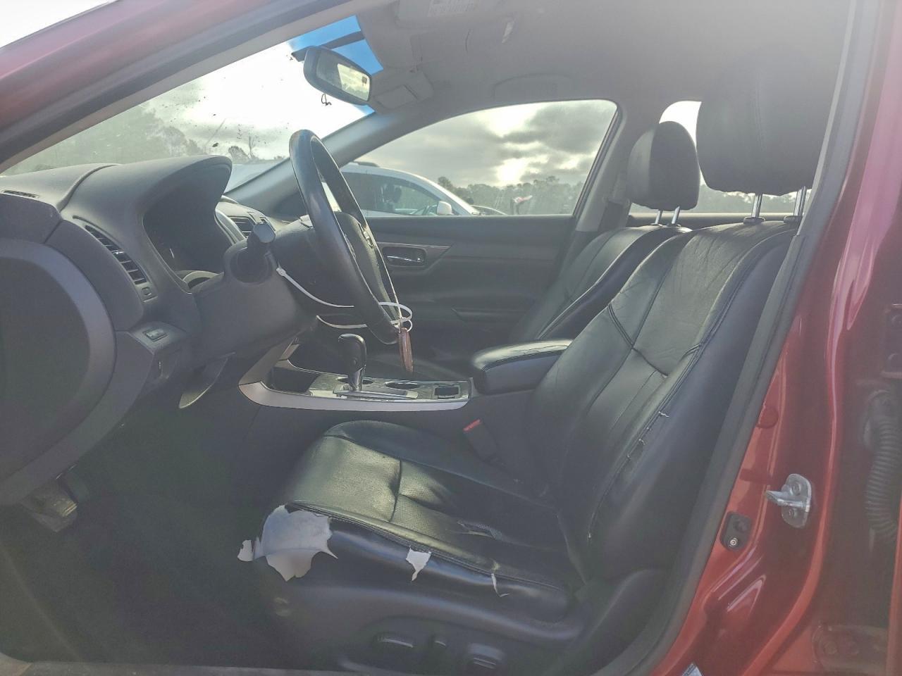 2015 Nissan Altima 2.5 - Image 7