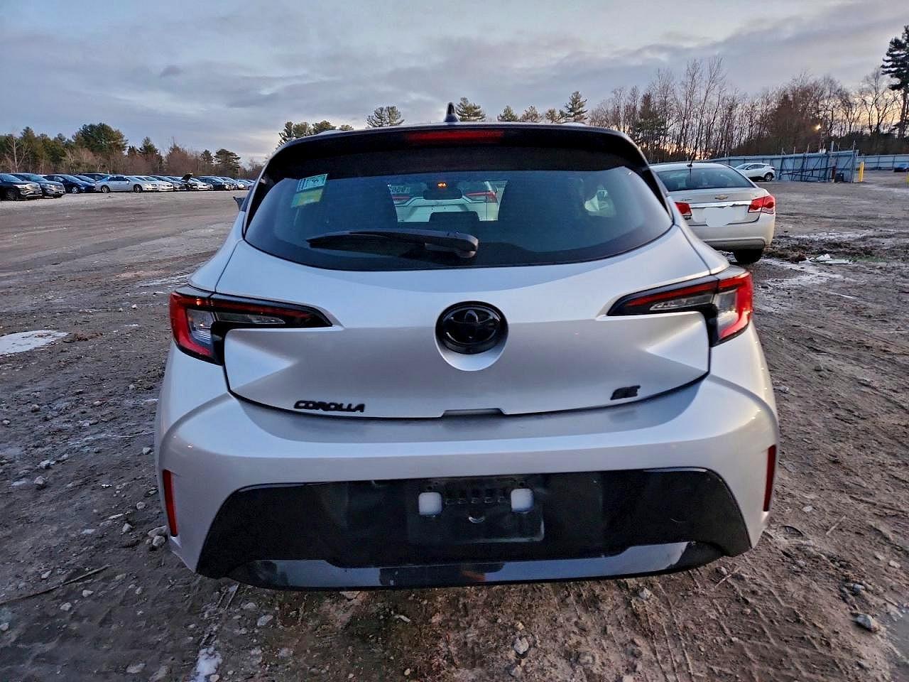 2024 Toyota Corolla Hatchback Nightshade - Фото 6