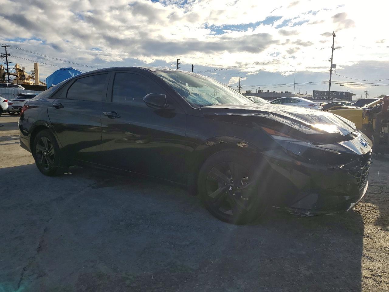 2022 Hyundai Elantra Sel - Image 4