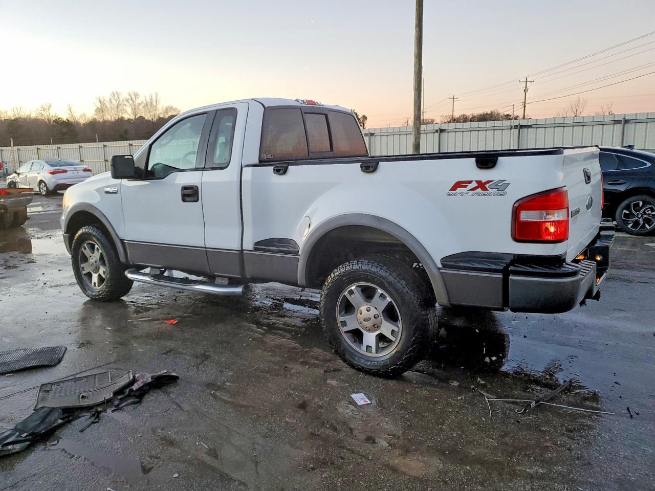 2005 Ford F150 - Фото 2