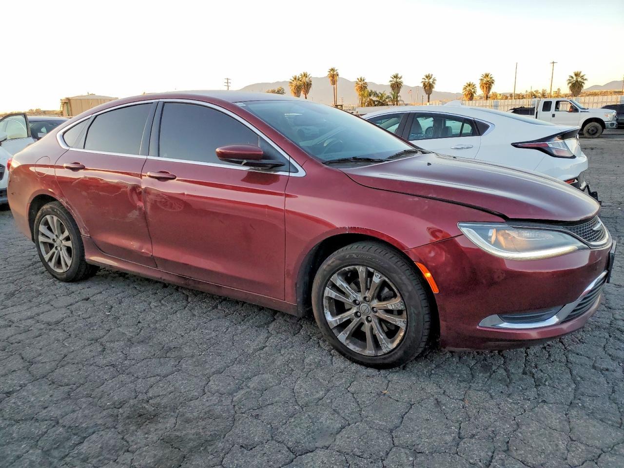 2015 Chrysler 200 Limited - Image 4