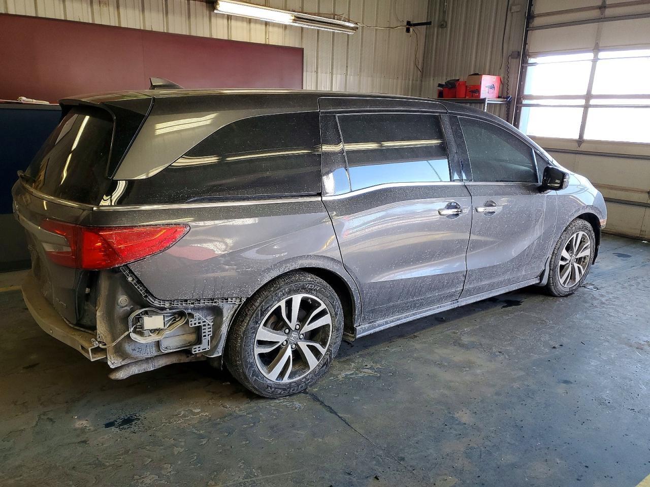 2019 Honda Odyssey Elite - Фото 3