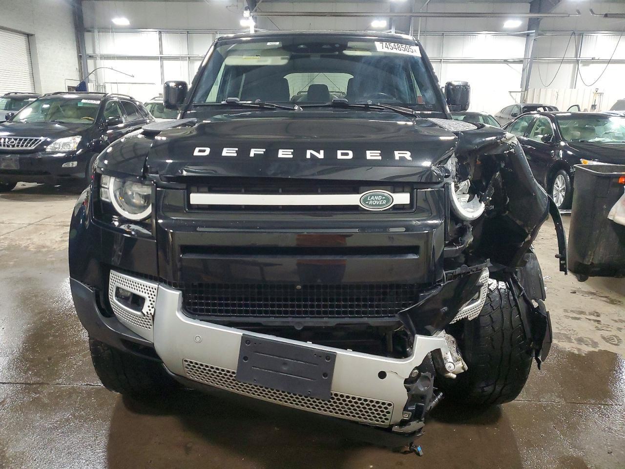 2020 Land Rover Defender 110 S - Фото 5
