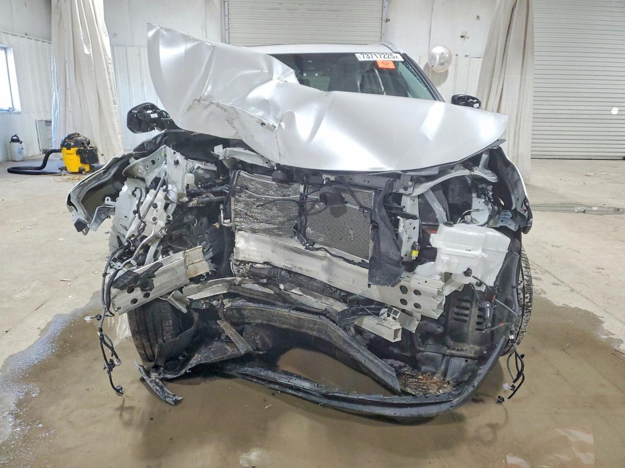 2024 Toyota Highlander Le - Фото 5