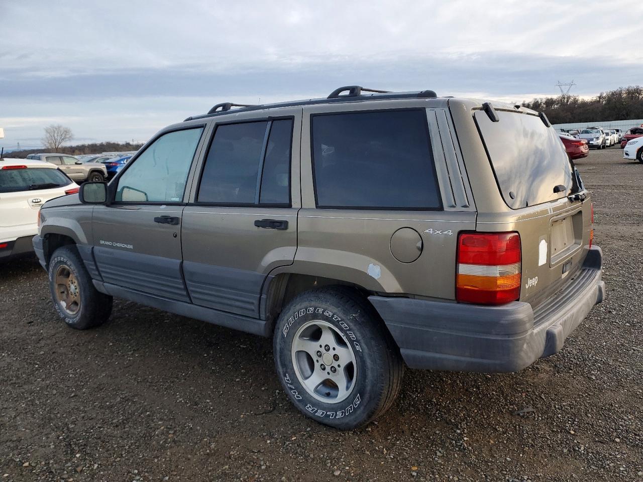 1997 Jeep Grand Cherokee Laredo - Фото 2