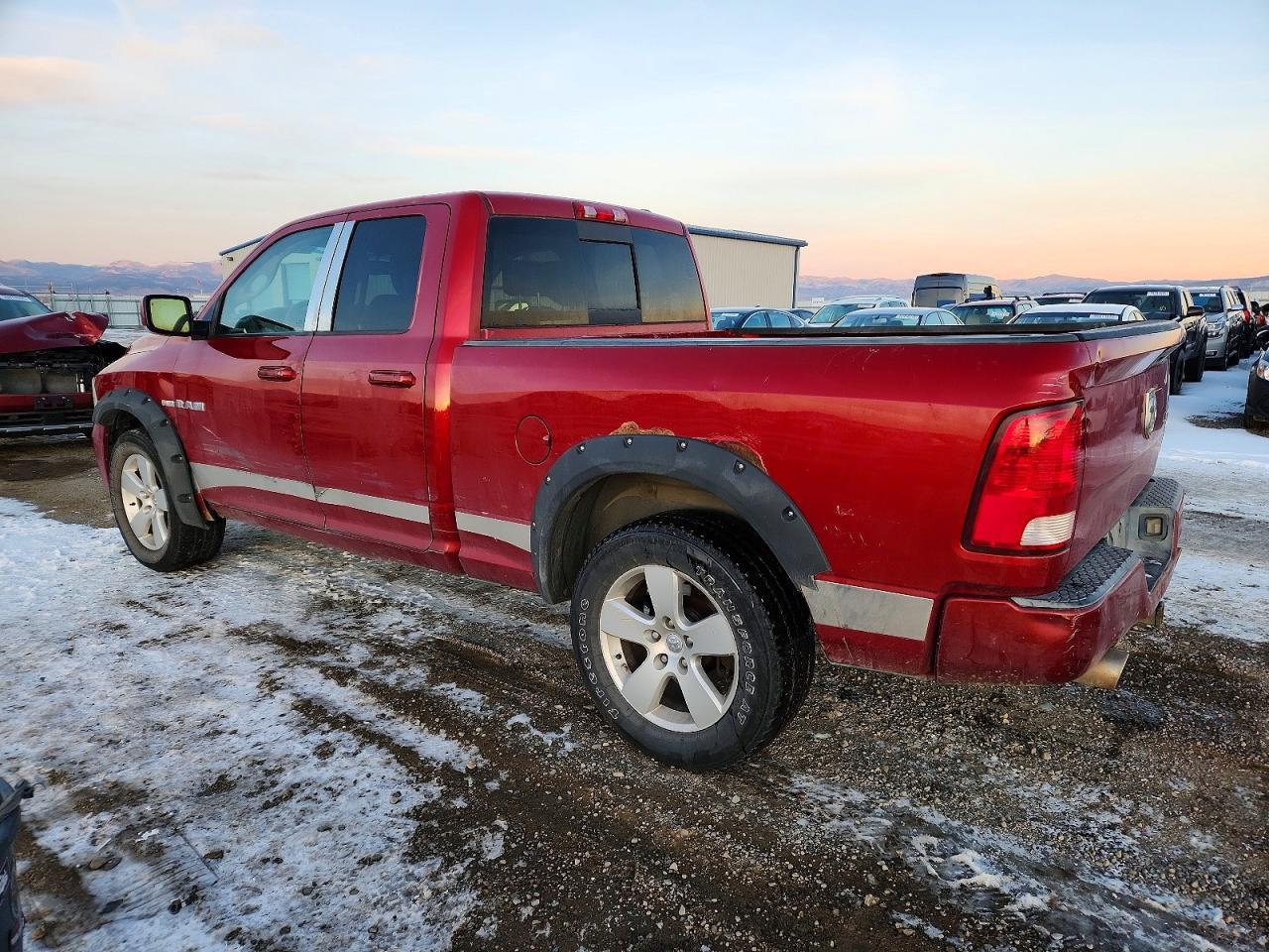 2010 Dodge Ram 1500 - Фото 2