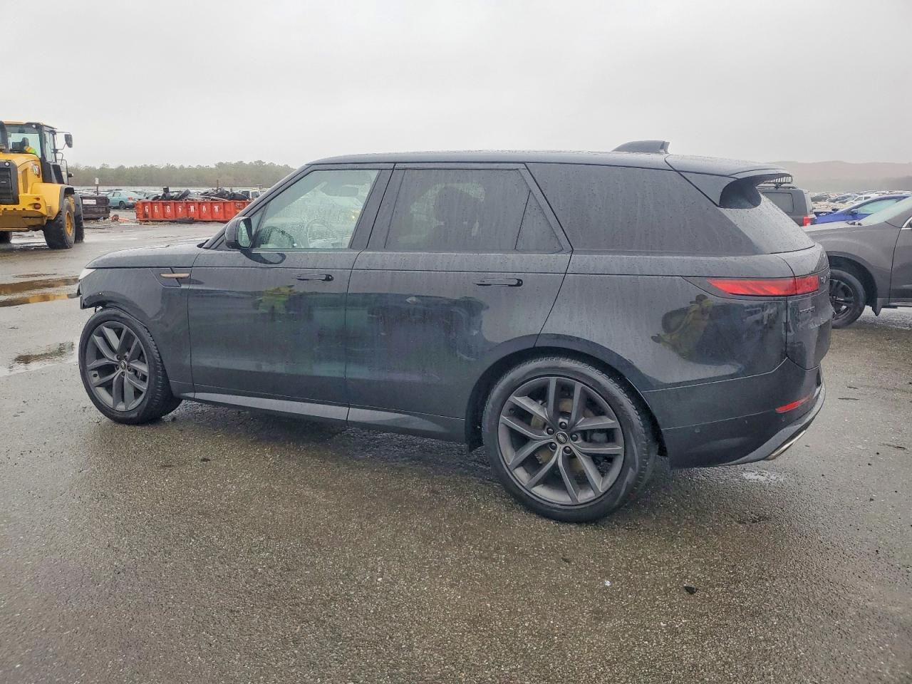 2023 Land Rover Range Rover Sport Dynamic Se - Image 2